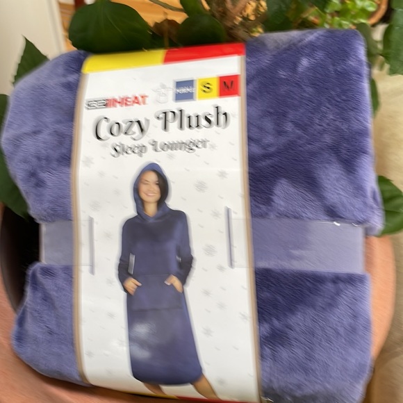 32 Degrees Other - Womens Cozy Plush Sleep Lounger
